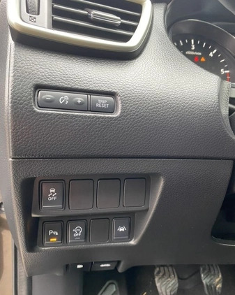 Nissan Qashqai cena 53900 przebieg: 183000, rok produkcji 2015 z Rymanów małe 596